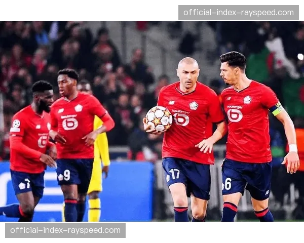 法甲关键战:蒙彼利埃加时赛后34-33险胜南特,继续领跑积分榜。 法甲关键战:蒙彼利埃加时赛后34-33险胜南特,继续领跑积分榜。